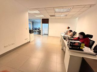 Foto 4 de Oficina en alquiler 260m² - Planta alta - Av. Juan Tanca Marengo -Guayaquil