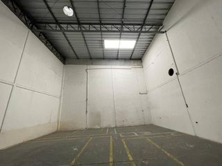 Foto 7 de Bodega en alquiler 300m²-Dentro de Parque Industrial, Vía Durán-Tambo km4