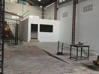 Foto 3 de Atención inversionistas! Ofibodega en venta 640m²- Vía a Daule km7.5