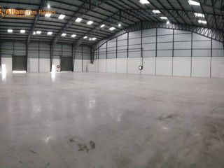 Foto 1 de Alquiler excelente bodega industrial 3000m2, Pifo, Quito, Ecuador