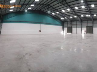 Foto 3 de Alquiler excelente bodega industrial 1200m2, Pifo, Quito, Ecuador