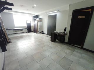 Foto 7 de CONSULTORIO MEDICO 60M2 CERCA DEL HOSPITAL METROPOLITANO
