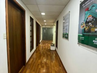 Foto 6 de ALQUILER LOCAL COMERCIAL O SHOWROOM, 1634M2, AV. 6 DE DICIEMBRE, QUITO