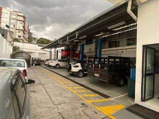 Foto 5 de ALQUILER LOCAL COMERCIAL O SHOWROOM, 1634M2, AV. 6 DE DICIEMBRE, QUITO