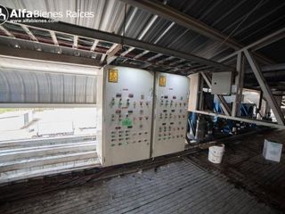 Foto 6 de Se alquila propiedad industrial con Cámaras de Frío 96m2 - Norte de Quito