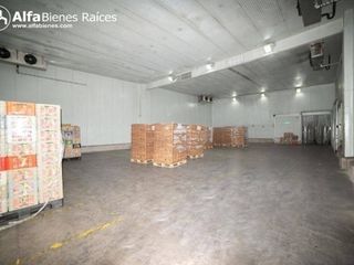 Foto 5 de Se alquila propiedad industrial con Cámaras de Frío 96m2 - Norte de Quito