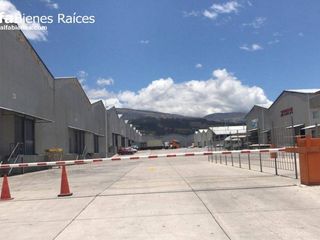 Foto 5 de Alquiler de bodega en complejo 3000m2 - En sector de Pifo, Tababela, Quito