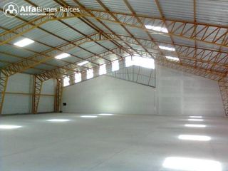 Foto 1 de BODEGAS EN ALQUILER DENTRO DE COMPLEJO CERRADO 930M2 QUITO-ECUADOR