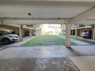 Foto 4 de Departamento en  2do piso de 3 ambientes con cochera y baulera en Lomas de Zamora