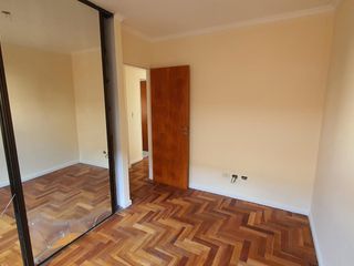 Foto 16 de Departamento en  2do piso de 3 ambientes con cochera y baulera en Lomas de Zamora