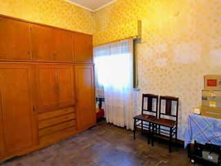 Foto 6 de Casa en venta - 4 Dormitorios 2 Baños - Ringuelet