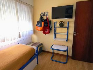 Foto 19 de Casa en venta - 4 Dormitorios 2 Baños - Ringuelet