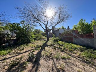 Foto 12 de CASA EN SANTA MARIA DE PUNILLA A 200 MT DEL RIO COSQUIN Y 300MTS DE RUTA 38 TERRENO CON HERMOSA VEGETACIÓN SOBRE CALLE ADOQUINADA Ref 1832