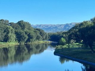 Foto 13 de CASA EN SANTA MARIA DE PUNILLA A 200 MT DEL RIO COSQUIN Y 300MTS DE RUTA 38 TERRENO CON HERMOSA VEGETACIÓN SOBRE CALLE ADOQUINADA Ref 1832