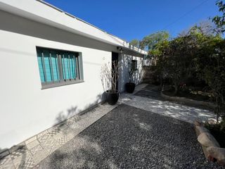 Foto 2 de CASA EN SANTA MARIA DE PUNILLA A 200 MT DEL RIO COSQUIN Y 300MTS DE RUTA 38 TERRENO CON HERMOSA VEGETACIÓN SOBRE CALLE ADOQUINADA Ref 1832