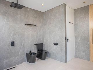Foto 30 de Casa Premium al lago central en venta - Barrio Marinas - Puertos del Lago - Escobar