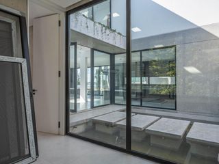 Foto 15 de Casa Premium al lago central en venta - Barrio Marinas - Puertos del Lago - Escobar