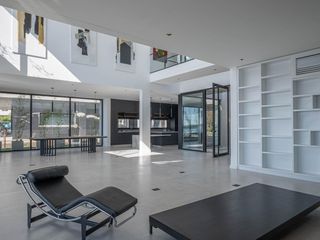 Foto 10 de Casa Premium al lago central en venta - Barrio Marinas - Puertos del Lago - Escobar