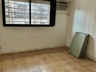 Foto 12 de Casa - Aquiler - Almagro - 6 ambientes para uso comercial