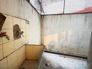 Foto 12 de Venta Departamento 2 Amb. en R. Mejía - Buen Estado   C/Patio  - Apto Profesional