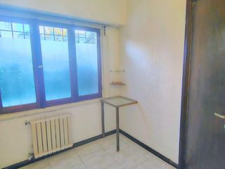 Foto 6 de Alquiler - Oficina/Consultorio - Zona Chauvin