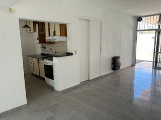 Foto 9 de Casa en alquiler tres dormitorios, Natania, Prox Valle escondido