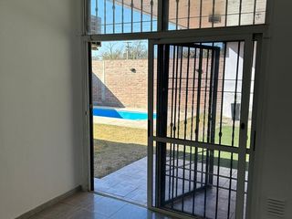 Foto 11 de Casa en alquiler tres dormitorios, Natania, Prox Valle escondido