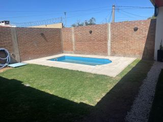 Foto 19 de Casa en alquiler tres dormitorios, Natania, Prox Valle escondido