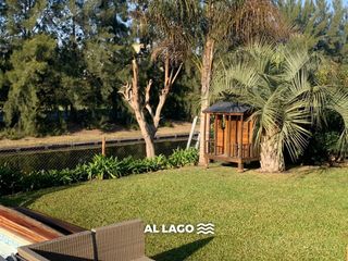 Foto 1 de Casa al lago en alquiler con y sin muebles,  en LOS LAGOS - NORDELTA