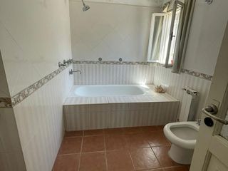 Foto 21 de Casa en  ALQUILER, Villa Allende, calle Cuba