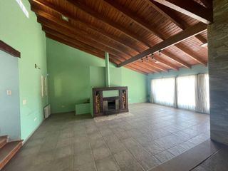 Foto 12 de Casa en  ALQUILER, Villa Allende, calle Cuba
