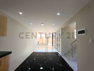 Foto 15 de SE VENDE CASA EN ESTRENO EN TACNA