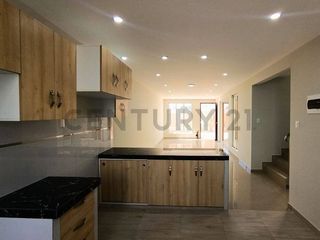 Foto 5 de SE VENDE CASA EN ESTRENO EN TACNA