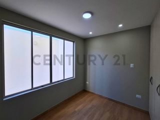 Foto 2 de SE VENDE CASA DE ESTRENO EN TACNA