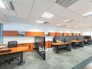 Foto 4 de EXCELENTE OFICINA EN ALQUILER TOTALMENTE IMPLEMENTADA Y AMOBLADA EN SAN ISIDRO