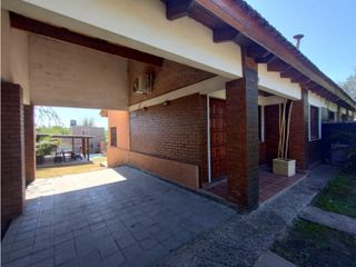Foto 4 de ALQUILER ANUAL 2 CASAS SANTA CRUZ DEL LAGO PILETA