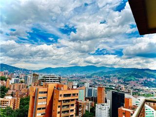Foto 1 de VENDO APARTAMENTO CON HERMOSA VISTAEN EL POBLADO - LA TOMATERA