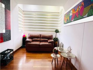 Foto 12 de VENDO APARTAMENTO CON HERMOSA VISTAEN EL POBLADO - LA TOMATERA