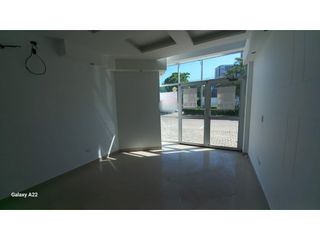 Foto 4 de LOCAL COMERCIAL VIA 40 EN ARRIENDO