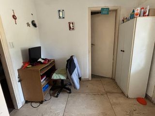 Foto 9 de Casa en Venta en Lomas de Zamora JARDIN y COCHERA