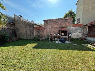Foto 18 de Casa en Venta en Lomas de Zamora JARDIN y COCHERA