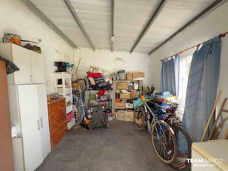 Foto 18 de Casa 2 dormitorios en Venta en Los Hornos pileta
