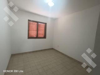 Foto 4 de Alquiler casa 2 dorm. calle Rio Negro y Bolivia-Cipolletti.