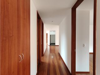 Foto 38 de Venta Apartamento Gratamira Bogotá