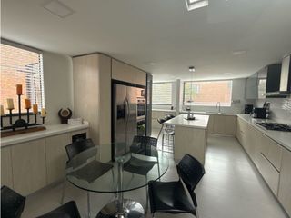 Foto 2 de Venta Apartamento en Cerros de Suba