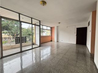 Foto 2 de SE VENDE DEPARTAMENTO CENTRO DE GYE, 1piso alto ( HAYGAV)