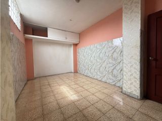 Foto 6 de SE VENDE DEPARTAMENTO CENTRO DE GYE, 1piso alto ( HAYGAV)