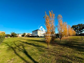 Foto 9 de Terreno / Lote en venta con fondo a Sendero Verde. Barrio Santa Guadalupe. Pilar