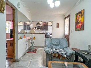 Foto 7 de VENTA PH 3 ambientes Villa Primera