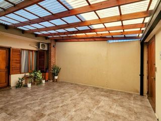 Foto 4 de DÚPLEX EN VENTA LA PLATA 2 DORMITORIOS Y COCHERA